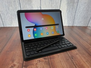 Samsung TAB S6 Lite Klavyeli Kılıf (TARGUS) Türkçe Q Klavye Siyah GP-FBP615TGABT