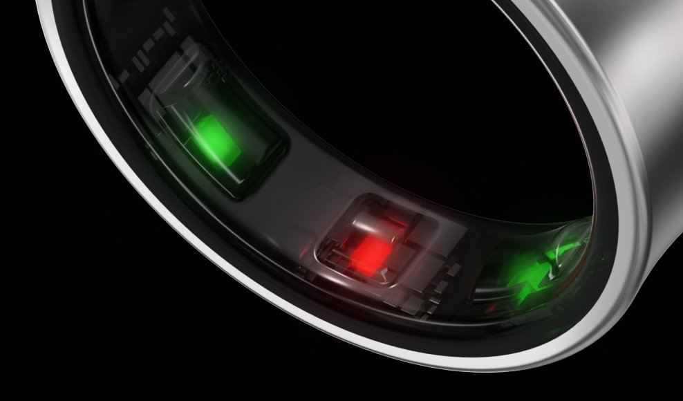 Galaxy Ring'in iç yüzeyindeki üç sensör yakın çekim